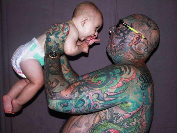 Do tattoos weaken the immune system? | The Week
