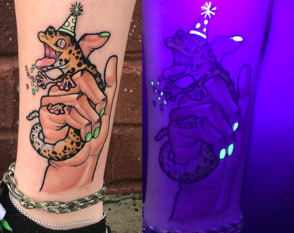 UV Reactive Ink Tattoos by Jonny Hall - YouTube