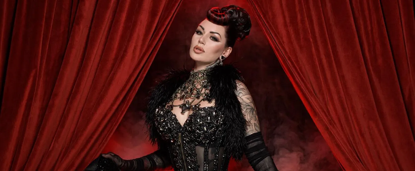 Cervena Fox