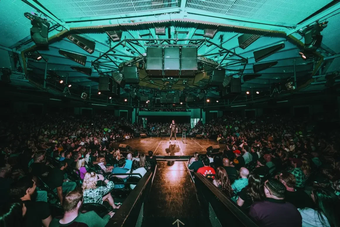 Chris D’Elia stage photo