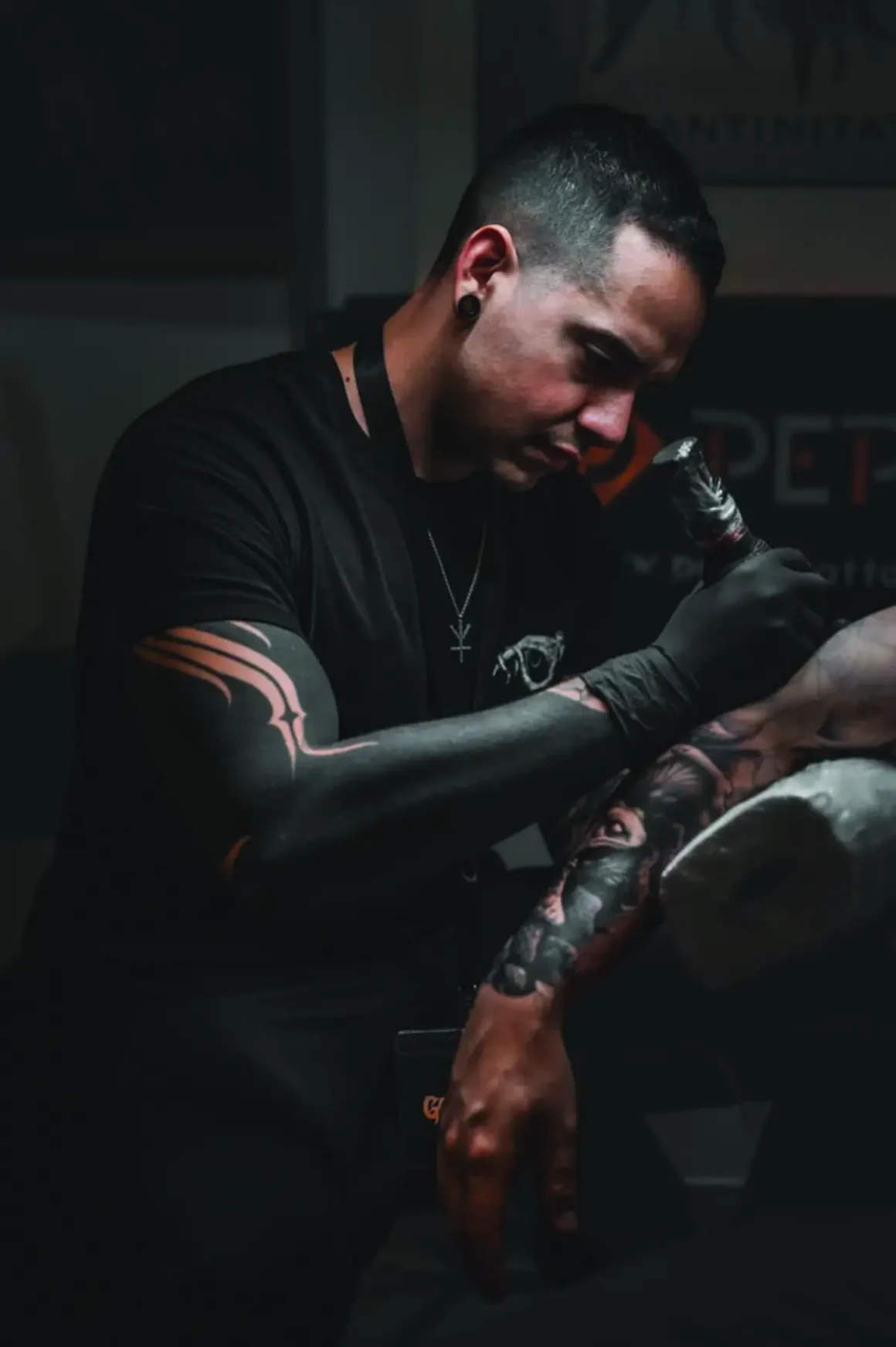 ARTWORK BY ANDRÉ FANTINI