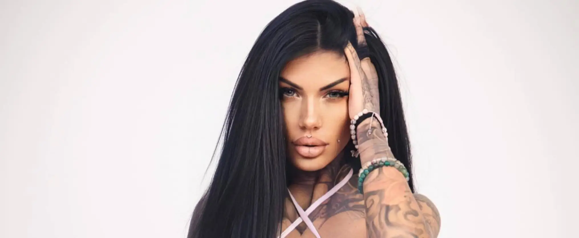 Inked Girl June - Meli